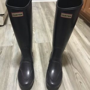 Hunter original tall boots dark purple